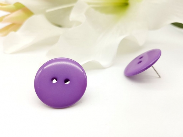 Einfache Kunststoff Knopf Ohrstecker Button lila